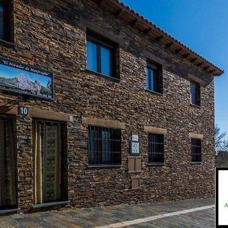 Casa Rural Al-Mofrag Y Apartamentos El Mirador De Monfrague Villarreal de San Carlos Kültér fotó